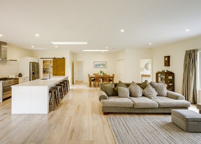  at 82 Kent Terrace, Taradale, Napier