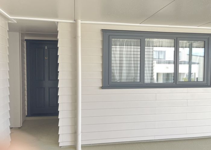  at 12/5 Cook Street, Howick, Manukau City, Auckland