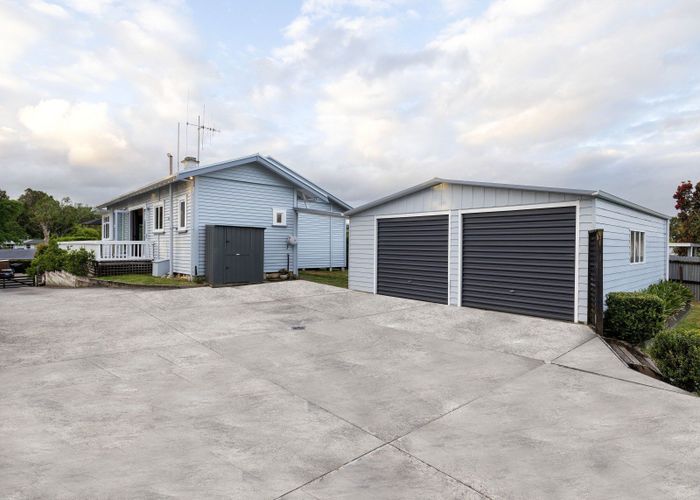  at 19 Kiwi Avenue, Forest Lake, Hamilton, Waikato