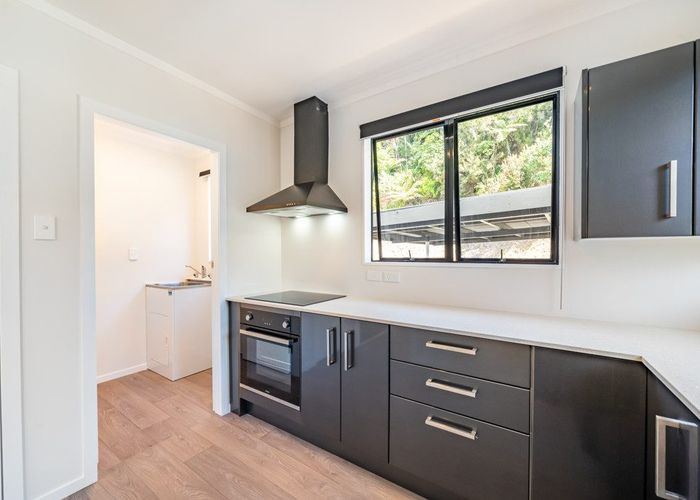  at B/15 Gribble Grove, Stokes Valley, Lower Hutt