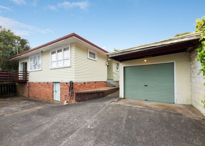  at 2/160 Henderson Valley Road, Henderson, Auckland