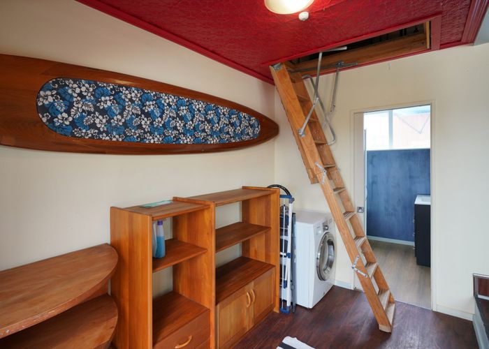  at 15A Wakefield Avenue, Sumner, Christchurch City, Canterbury