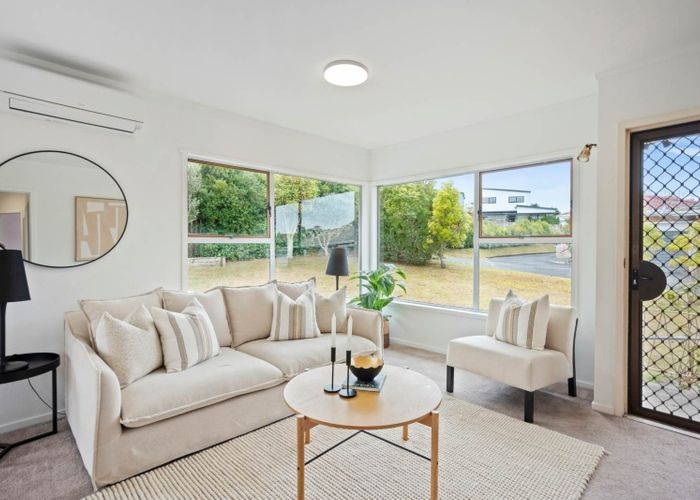  at 3/11 Manuka Rd, Bayview, North Shore City