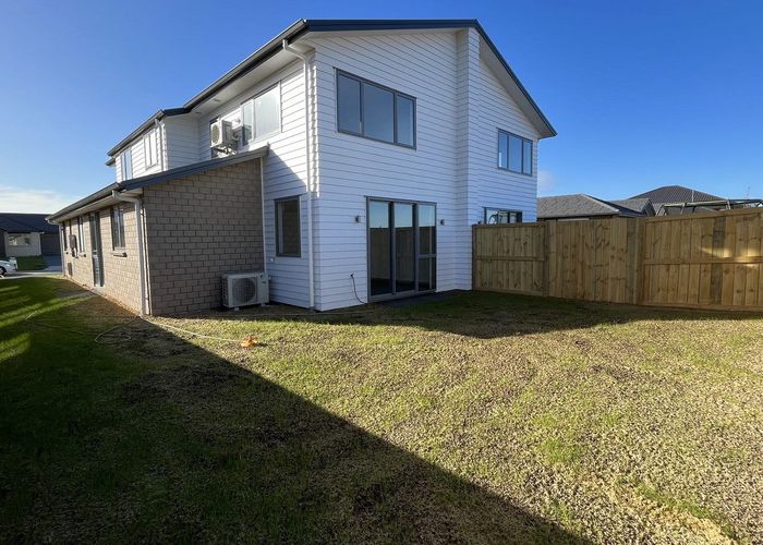  at 1/6 Ekara Road, Flagstaff, Hamilton
