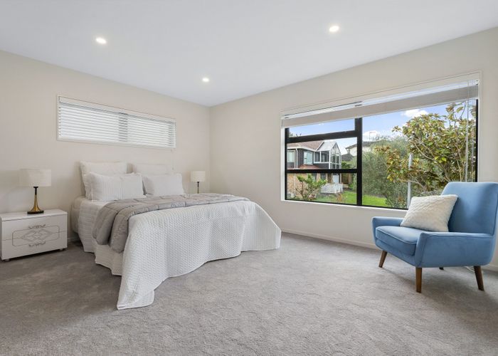  at 10 Egret Court, Unsworth Heights, North Shore City, Auckland
