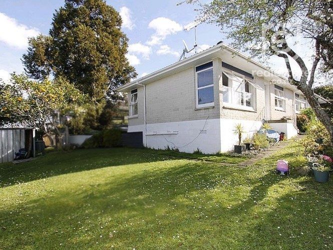  at 17 Megan Ave, Pakuranga Heights, Manukau City, Auckland