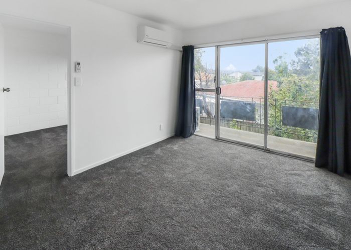  at 11/10 Hutton Street, Otahuhu, Auckland