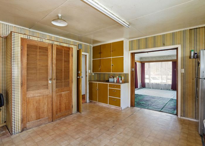  at 147 Wainuiomata Road, Wainuiomata, Lower Hutt, Wellington