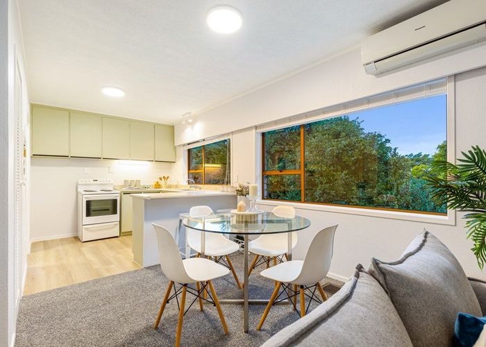  at 18B Impala Place, Hillsborough, Auckland