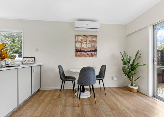  at 5/28 Waimai Avenue, Weymouth, Manukau City, Auckland