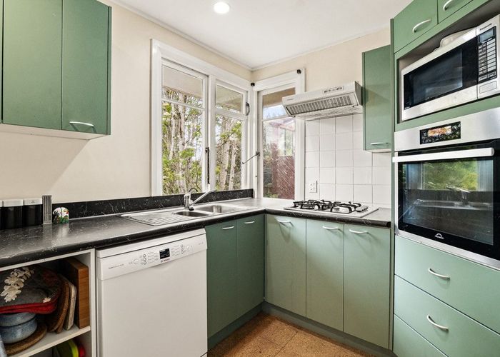  at 211 Signal Hill Road, Opoho, Dunedin, Otago