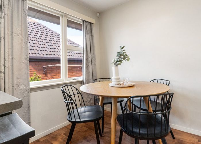  at 1/28 Withells Road, Avonhead, Christchurch City, Canterbury