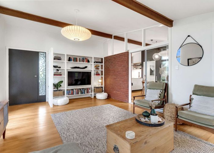  at 33 Kent Lodge Avenue, Avonhead, Christchurch