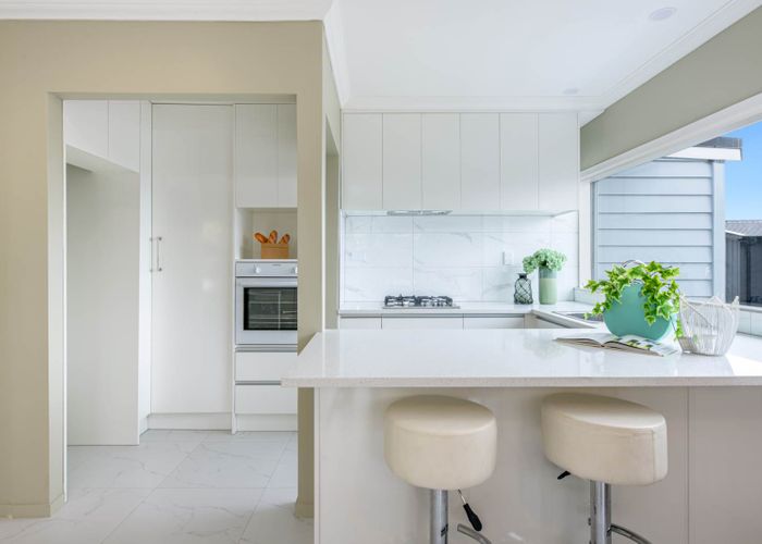  at 35 Roseberry Avenue, Birkenhead, Auckland