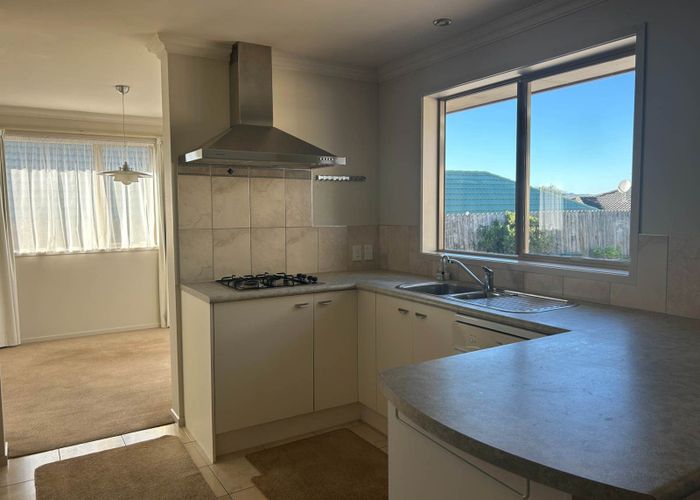  at 5 Nanleen Rise, Manurewa, Manukau City, Auckland