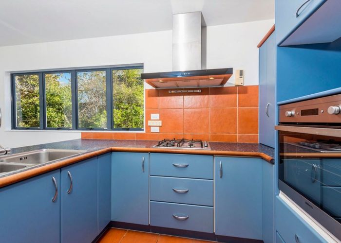  at 20A Belleaire Court, West Harbour, Waitakere City, Auckland