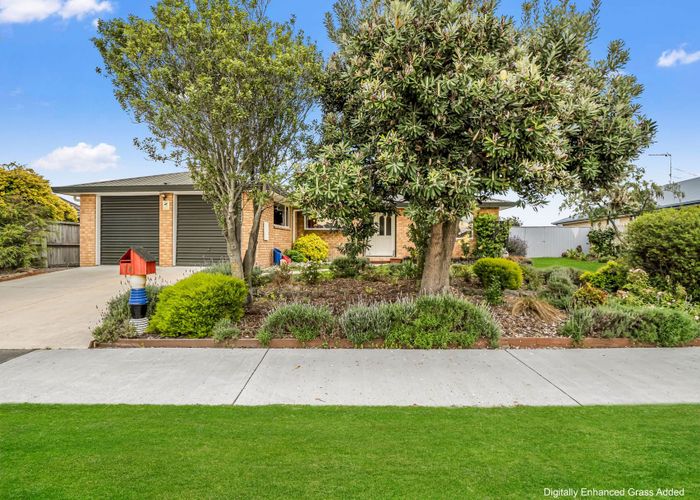  at 14 Clifford Place, Amberley, Hurunui, Canterbury
