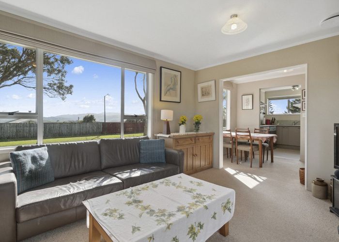  at 93 Pikarere Street, Titahi Bay, Porirua