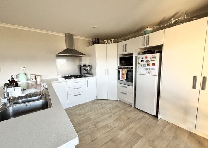  at 35 Percy Kinsman Crescent, Riverstone Terraces, Upper Hutt, Wellington
