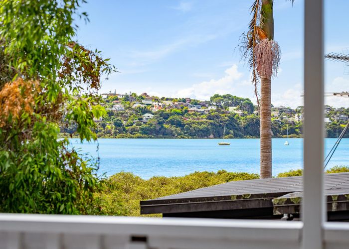  at 46 Renata Crescent, Te Atatu Peninsula, Waitakere City, Auckland