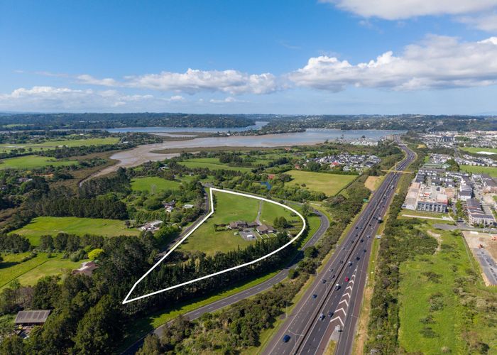  at 7 Sinton Road, Hobsonville, Waitakere City, Auckland