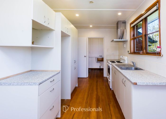  at 16 Hazel Street, Ebdentown, Upper Hutt, Wellington