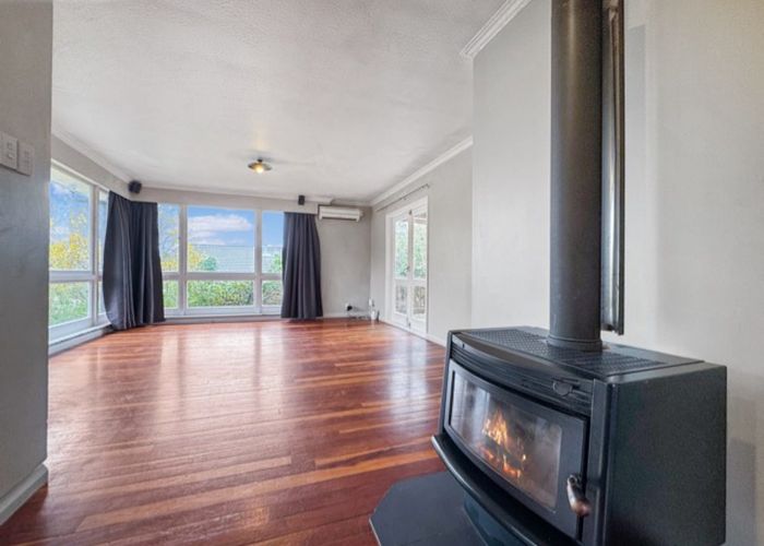  at 309 Main Rd N, Brown Owl, Upper Hutt, Wellington