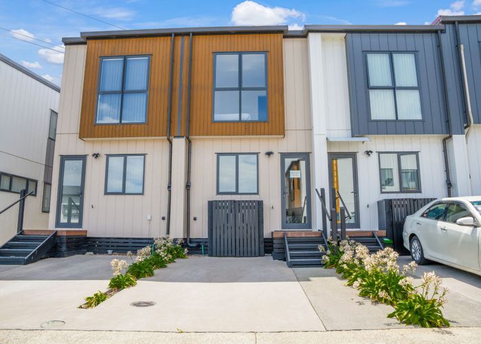  at 36 Long George Drive, Totara Park, Manukau City, Auckland