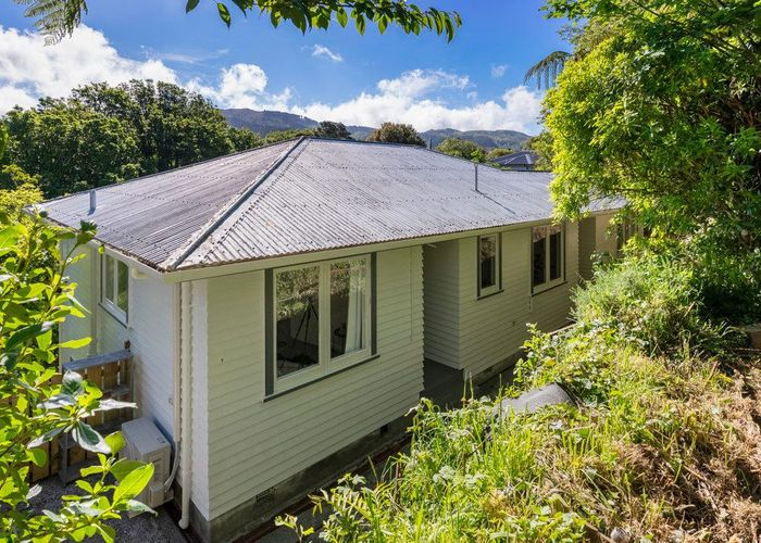  at 2 Sydenham Street, Northland, Wellington, Wellington
