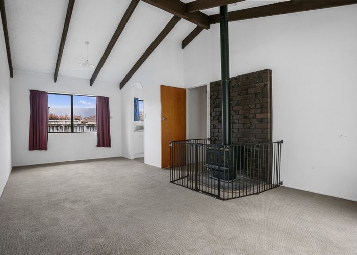  at 3/22 Beach Road, Katikati, Katikati