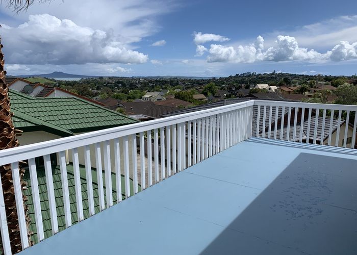  at 77 Bradbury Road, Botany Downs, Manukau City, Auckland