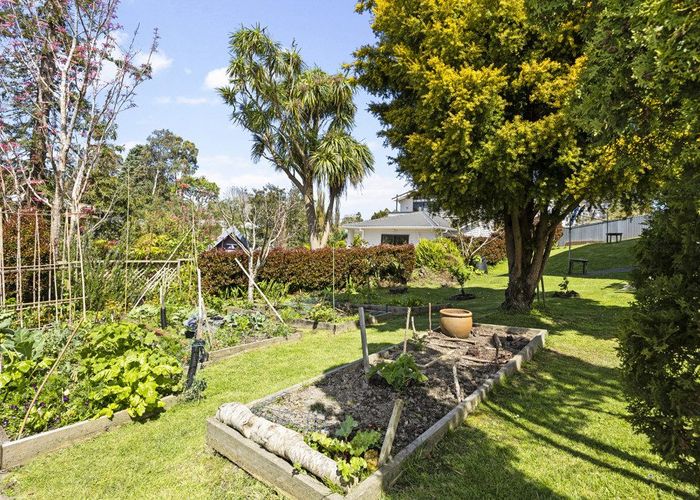  at 11/16 Willerton Avenue, New Lynn, Waitakere City, Auckland