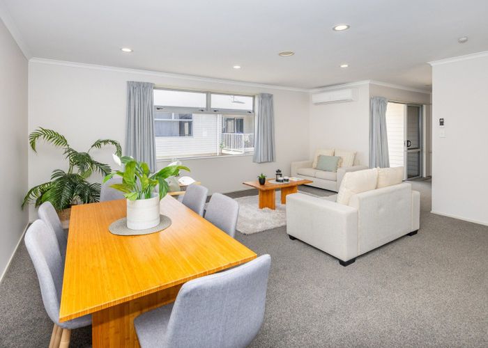  at 4/11 Beatty Street, Melville, Hamilton, Waikato