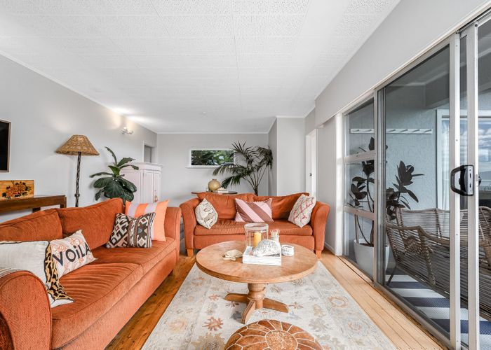  at 16 Paneta Street, Paekakariki, Kapiti Coast, Wellington