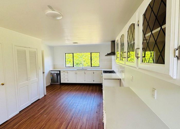  at 195 Pine Valley Road, Silverdale
