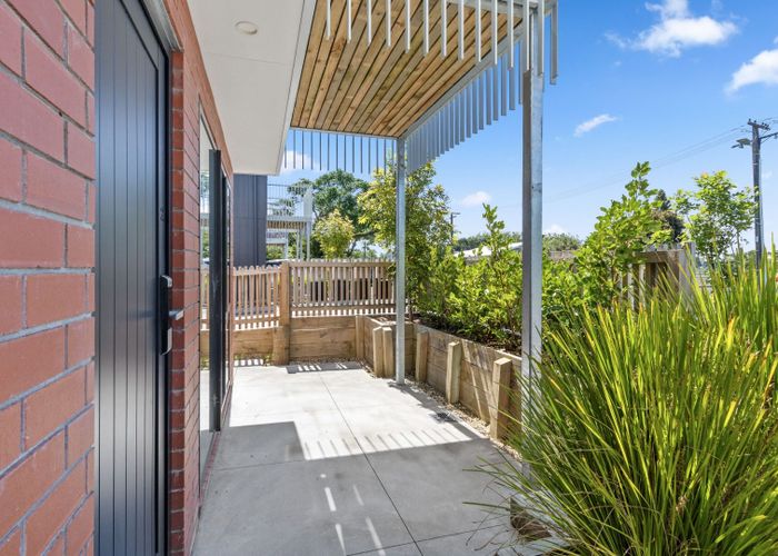  at 2/5 Dyer Street, Whitiora, Hamilton, Waikato