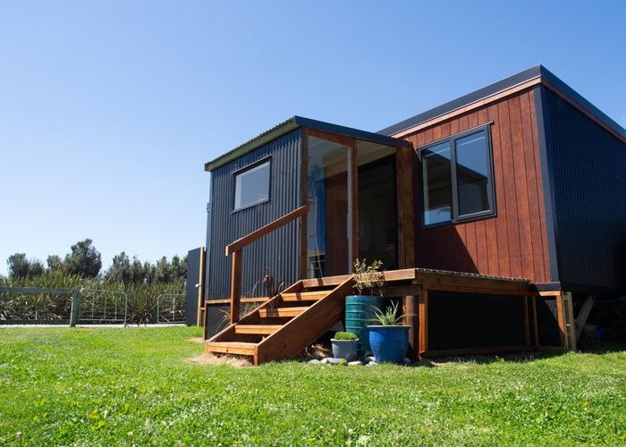  at 19 Monkey Island Road, Orepuki, Southland, Southland