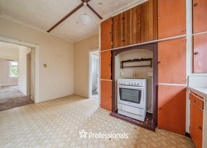  at 37 Hardy Street, Waterloo, Lower Hutt, Wellington