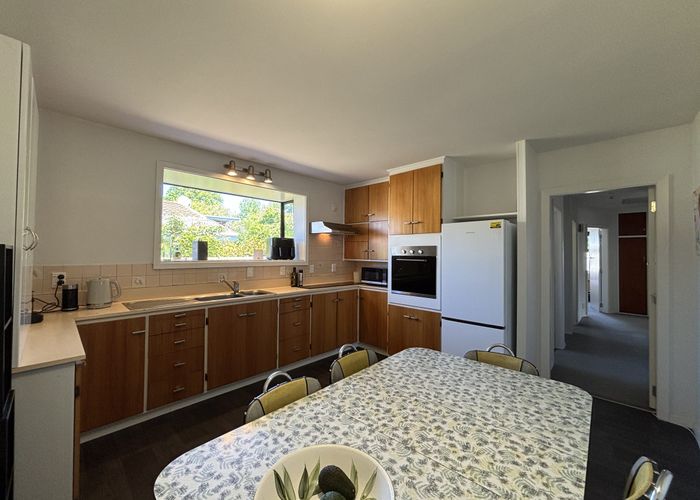  at 2/5 Ashfield Place, Ilam, Christchurch City, Canterbury