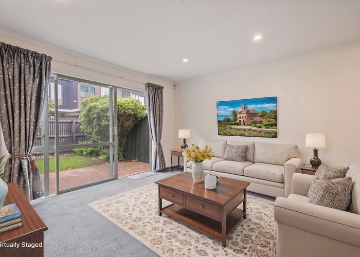  at 2/15 Walpole Street, Waltham, Christchurch