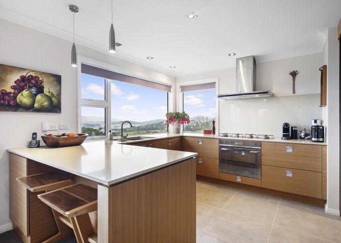  at 7 Mertoun Terrace, Highbury, Wellington