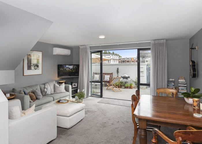  at 216 Gloucester Street, Christchurch Central, Christchurch