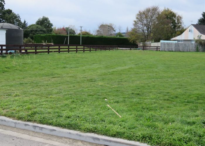  at 1D Riverdale Place, Amberley, Amberley