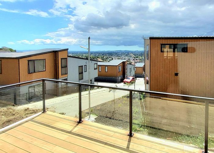  at 15-17-19-21 Timo Way, Flat Bush, Manukau City, Auckland