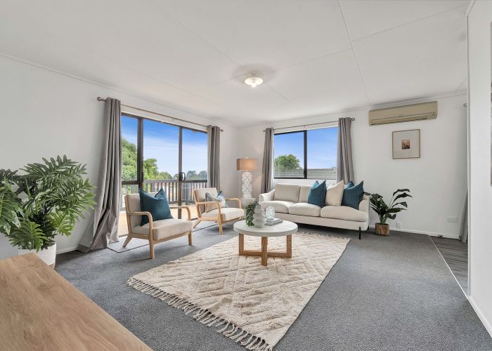  at 33 Riversdale Drive, Merrilands, New Plymouth, Taranaki