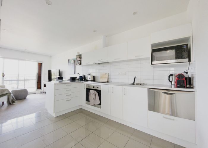  at c21/71 Spencer Road, Albany, North Shore City, Auckland