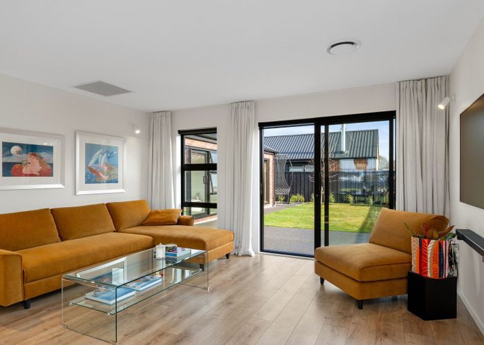  at 5 Hobbs Lane, Harewood, Christchurch City, Canterbury