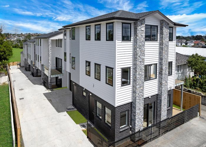  at 3 & 5/72 Wolverton Street, Avondale, Auckland City, Auckland