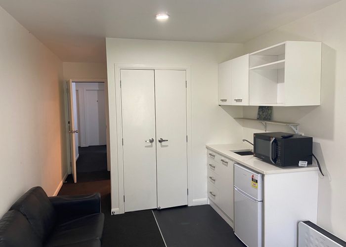 For rent 4/5 Rm A Edgecumbe Street, Whitiora, Hamilton, Waikato