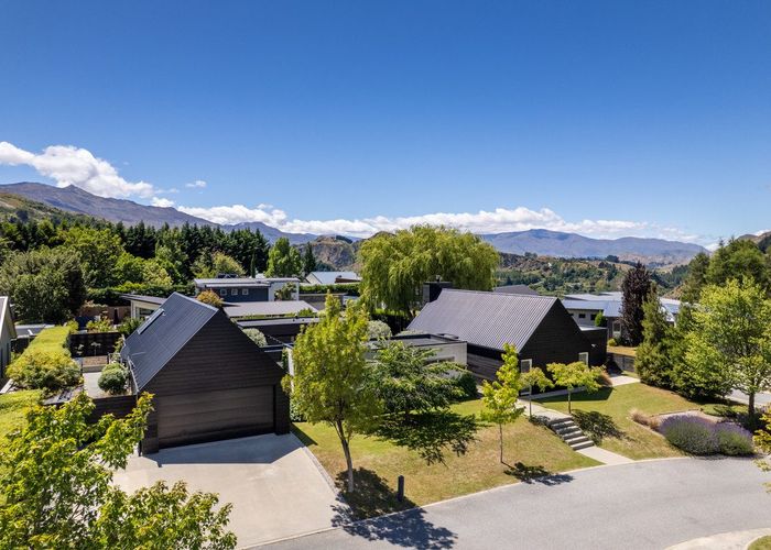  at 1 Larkins Way, Arthurs Point, Queenstown-Lakes, Otago